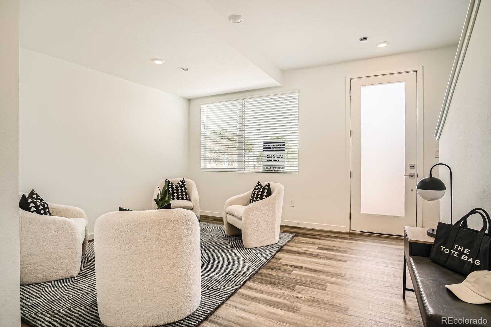 370 Geneva Street Aurora CO 80010