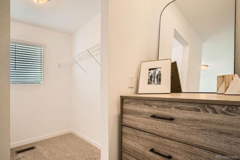 370 Geneva Street Aurora CO 80010