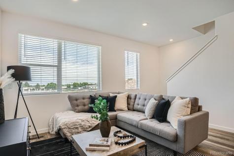 370 Geneva Street Aurora CO 80010
