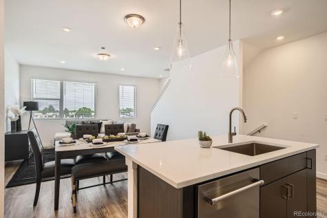 370 Geneva Street Aurora CO 80010