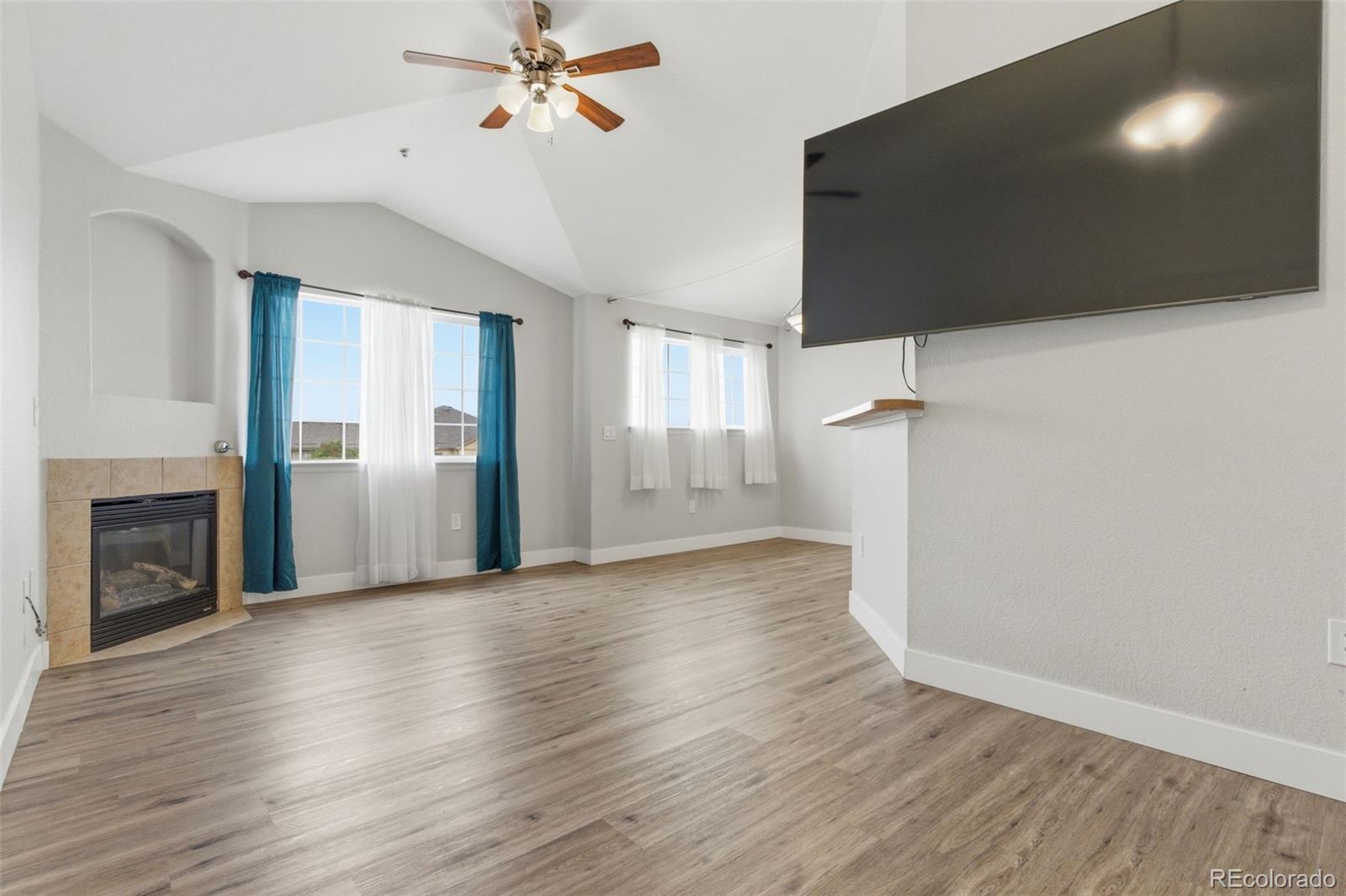 5733 N Gibralter Way Aurora CO 80019
