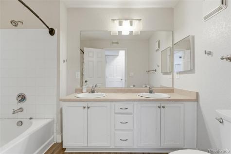 5733 N Gibralter Way Aurora CO 80019