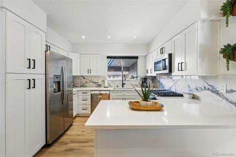 6495 E Happy Canyon Road Denver CO 80237