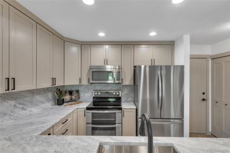 8783 Allison Drive Arvada CO 80005