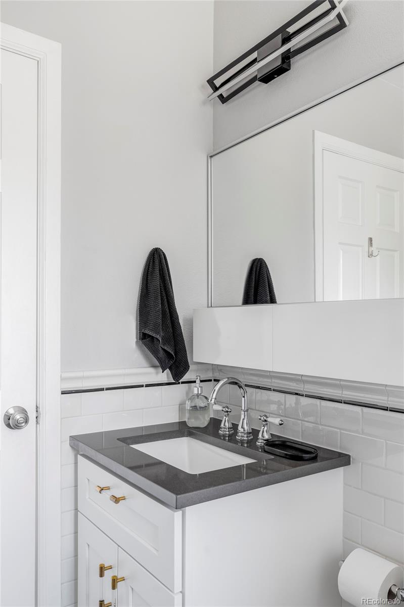 1035 E 10th Avenue Denver CO 80218