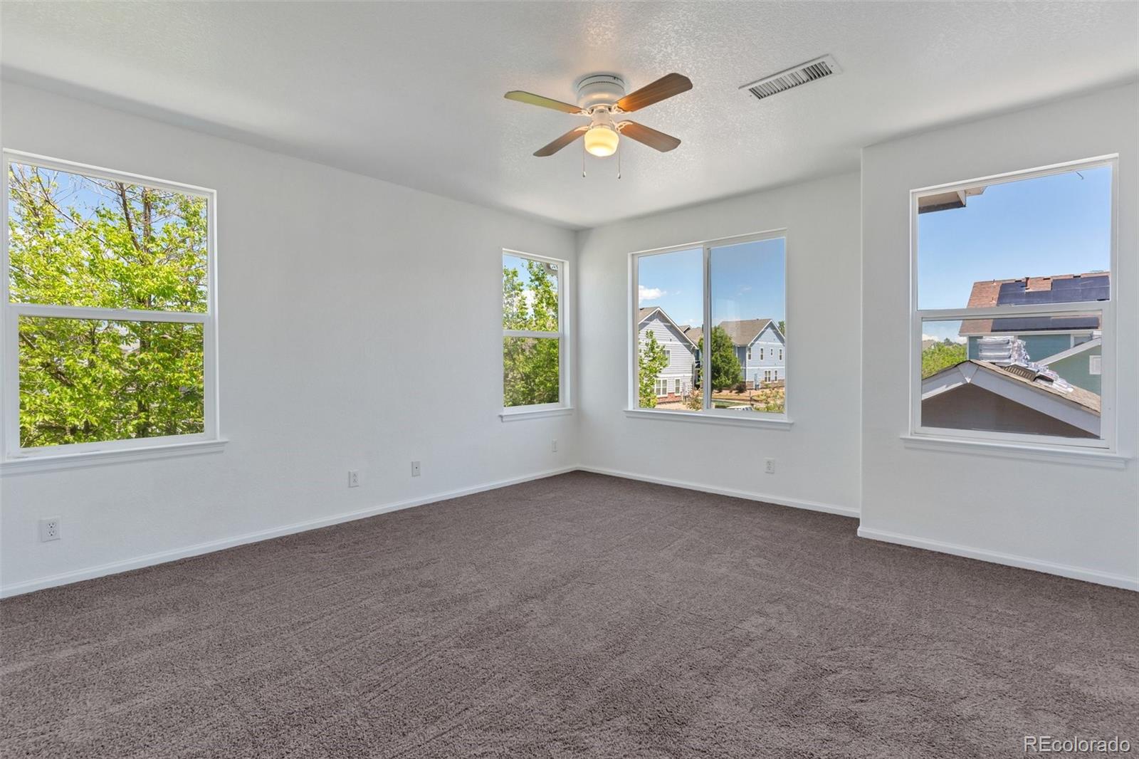 5798 Biscay Street Denver CO 80249