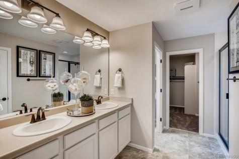 6681 E 148th Drive Thornton CO 80602