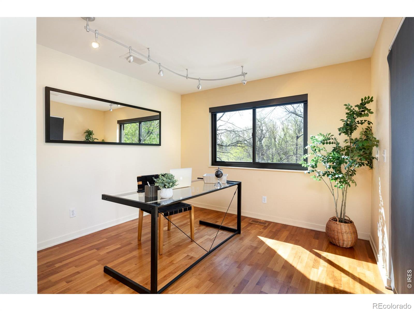 812 Walnut Street Boulder CO 80302
