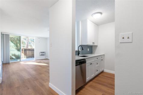 2231 S Vaughn Way Aurora CO 80014