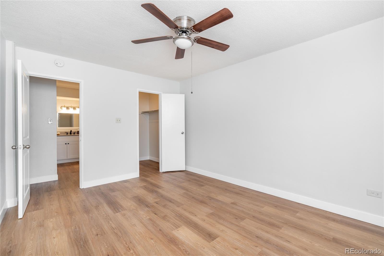 2231 S Vaughn Way Aurora CO 80014