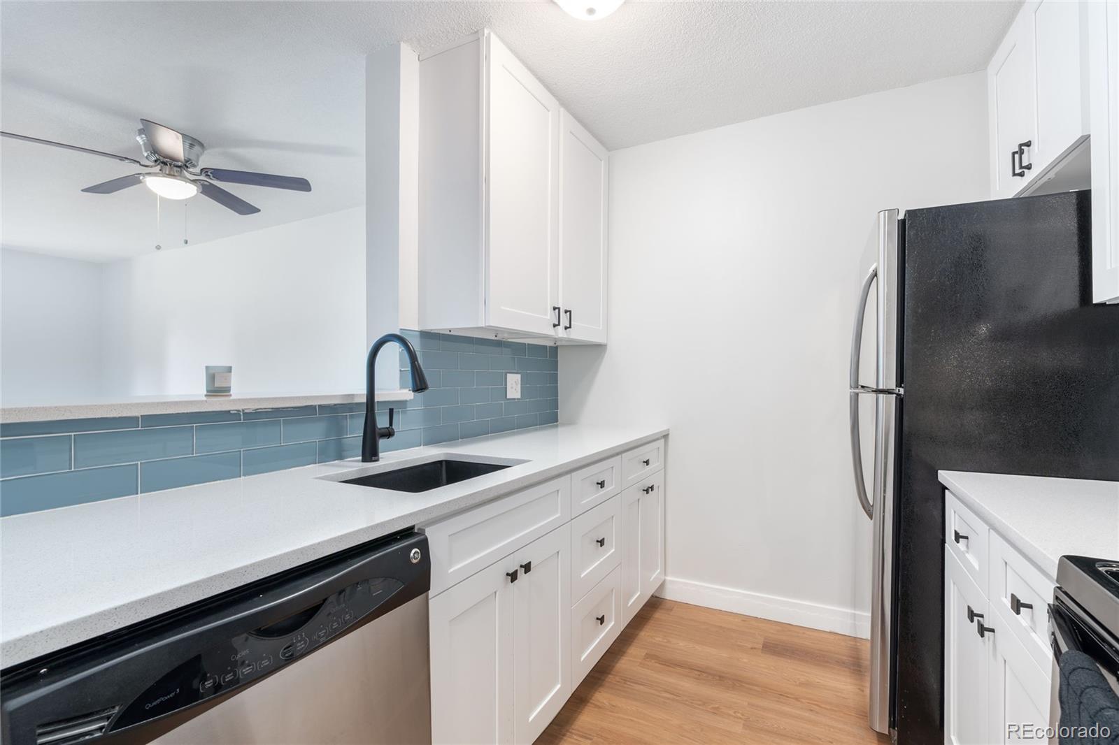 2231 S Vaughn Way Aurora CO 80014