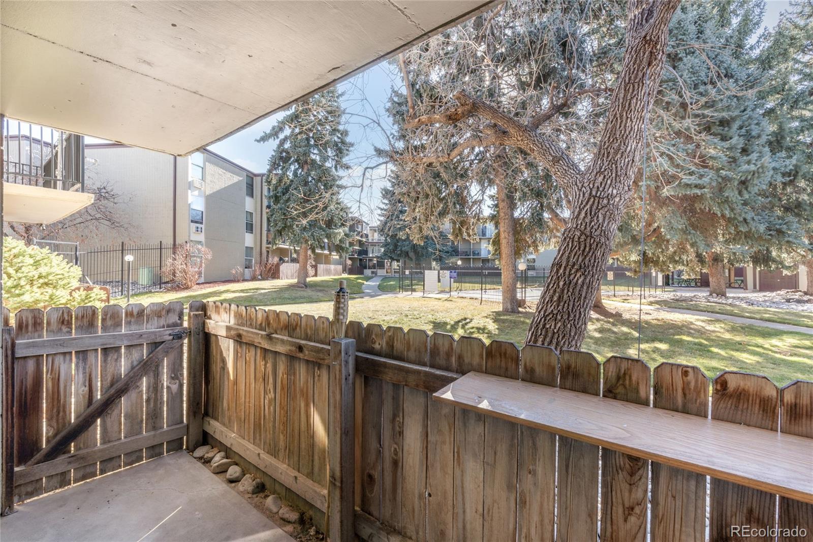 2231 S Vaughn Way Aurora CO 80014