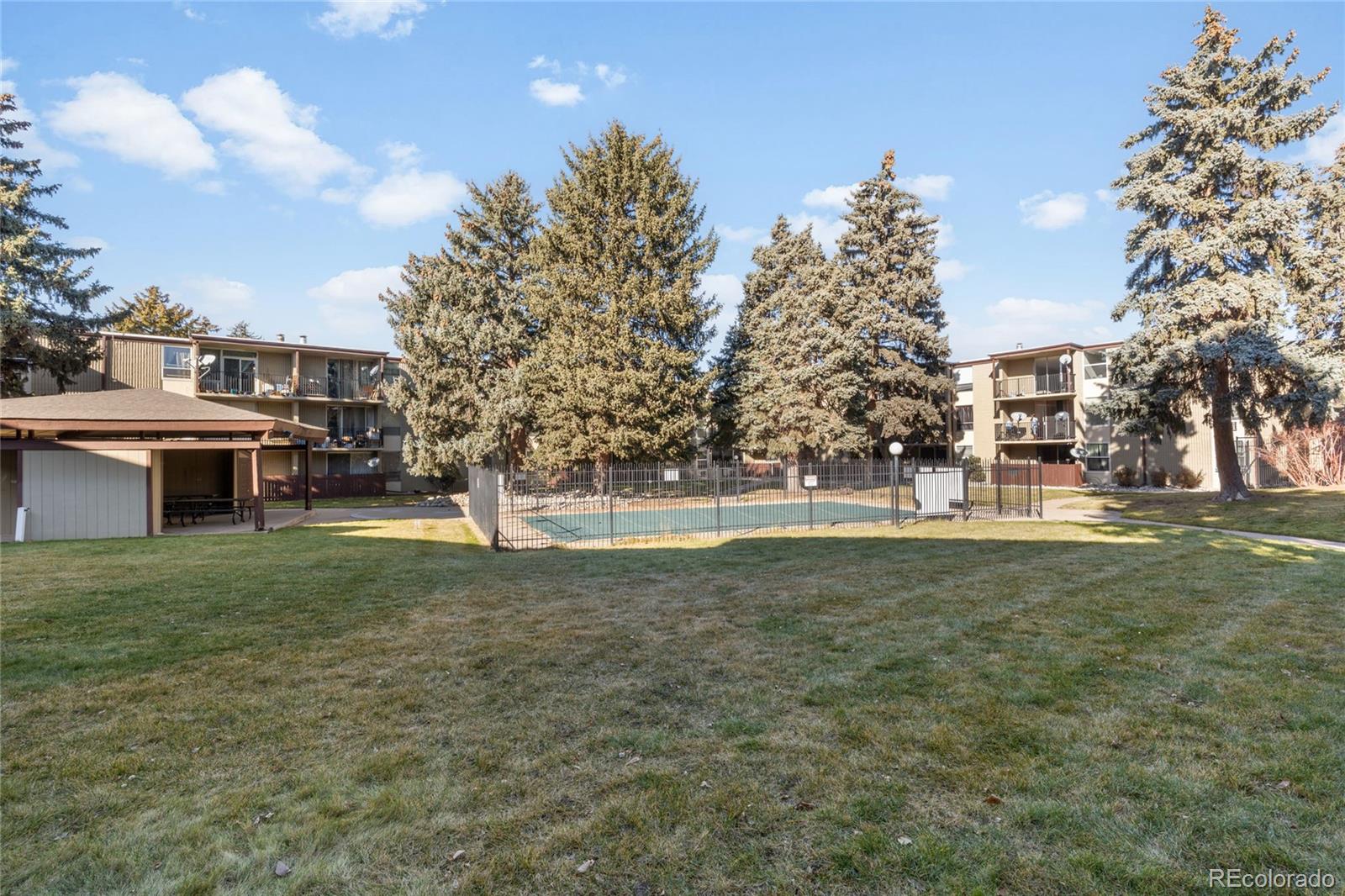 2231 S Vaughn Way Aurora CO 80014