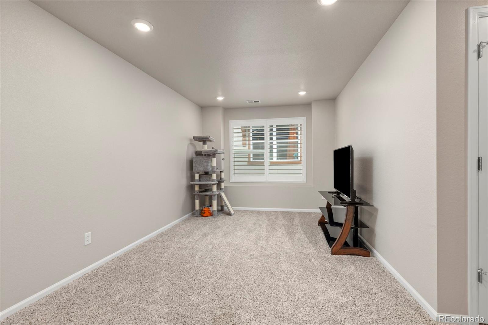 6078 N Lisbon Street Aurora CO 80019