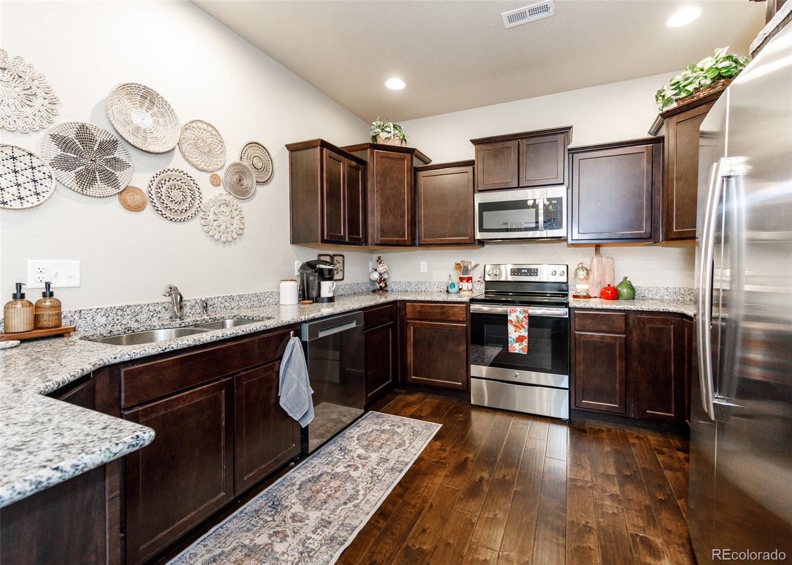 5640 Shamrock Heights Colorado Springs CO 80923