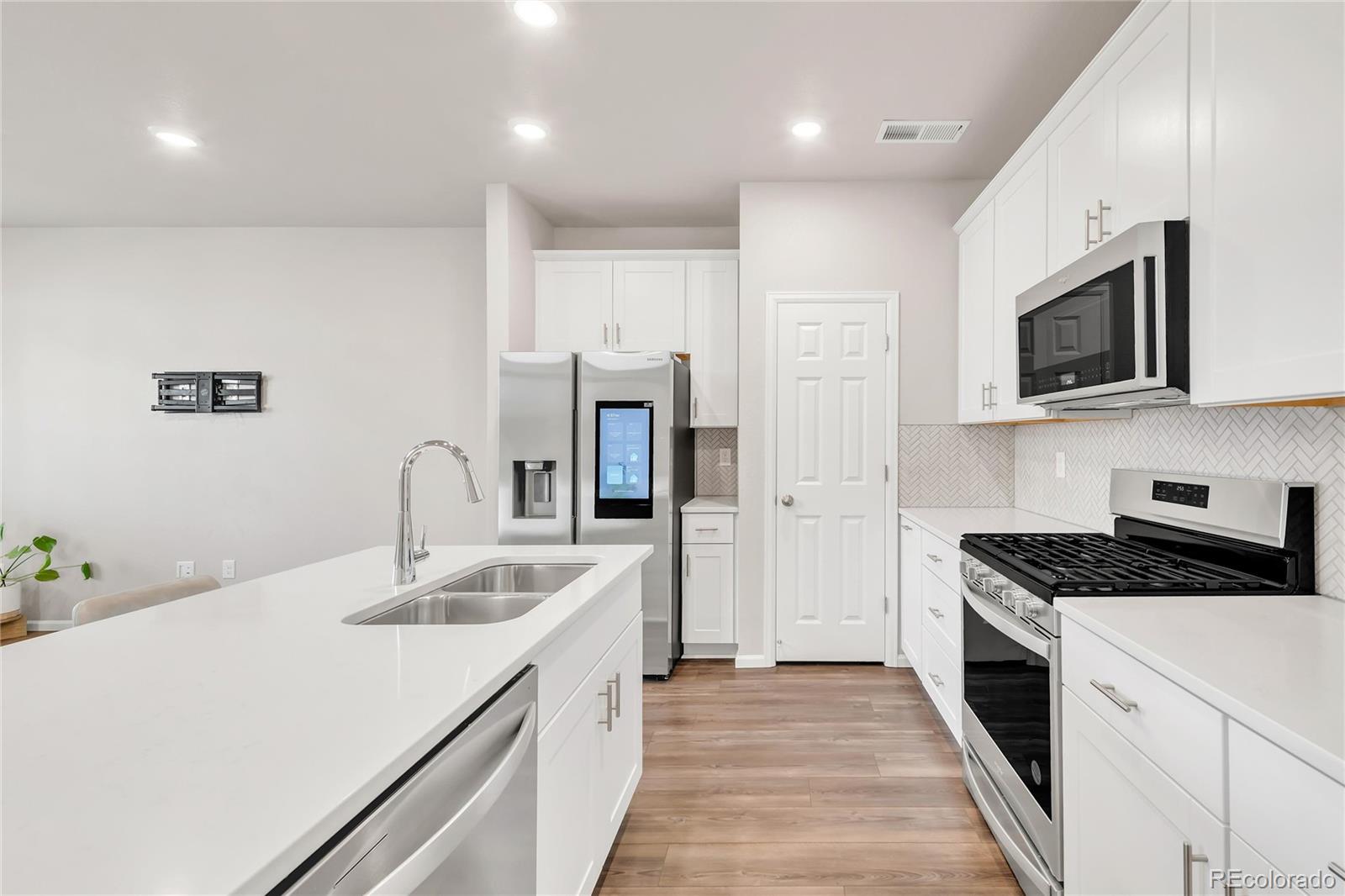 11424 W Belleview Drive Littleton CO 80127