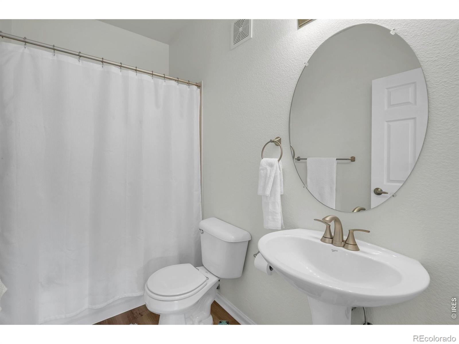 1703 Whitehall Drive Longmont CO 80504