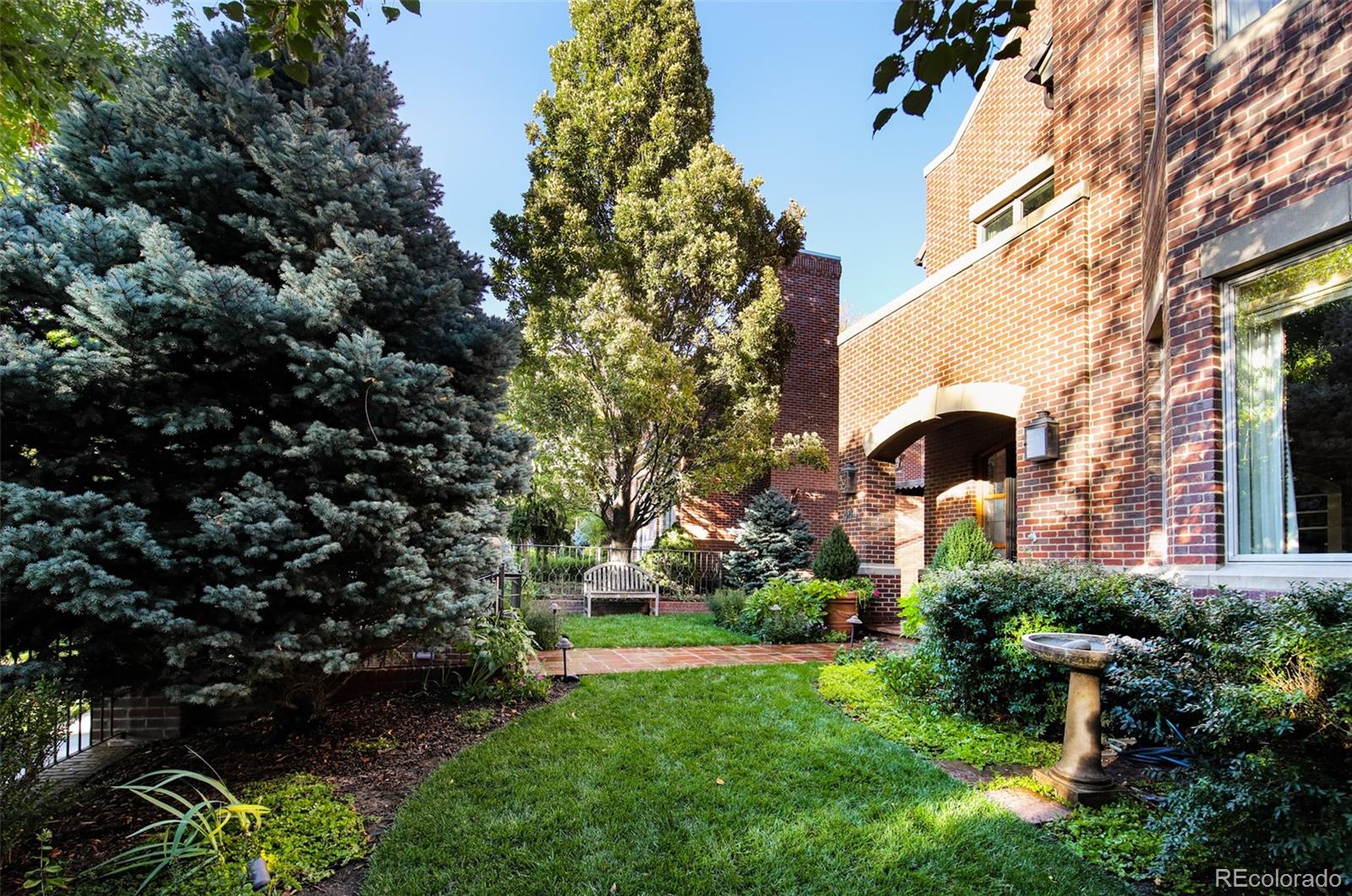 444 Saint Paul Street Denver CO 80206