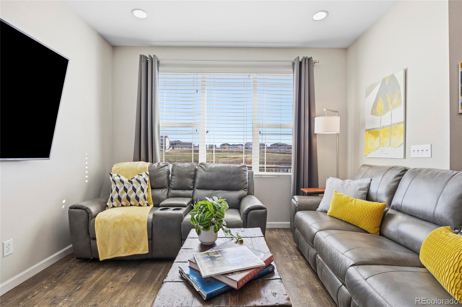 1797 S Buchanan Circle Aurora CO 80018