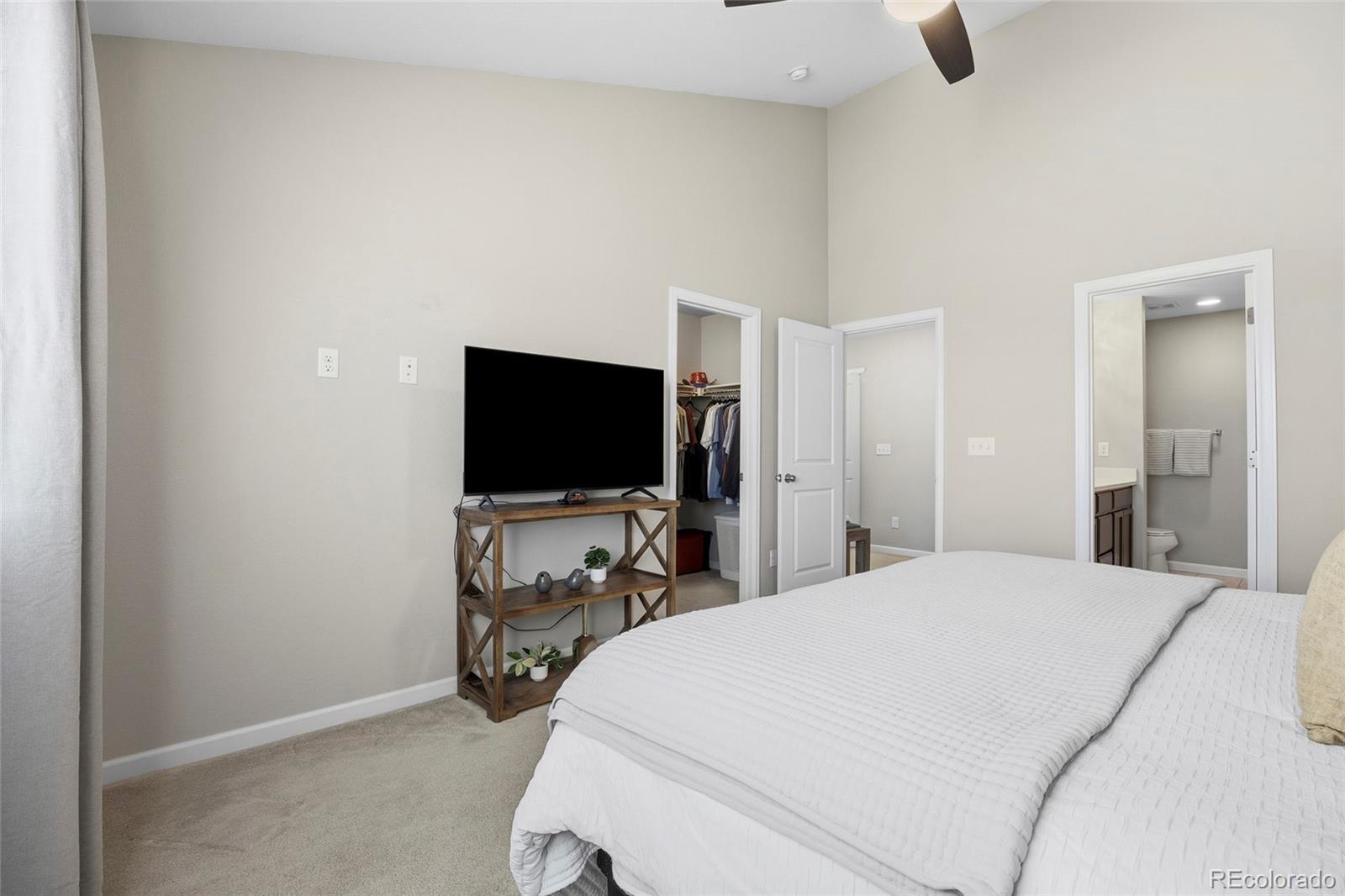1797 S Buchanan Circle Aurora CO 80018