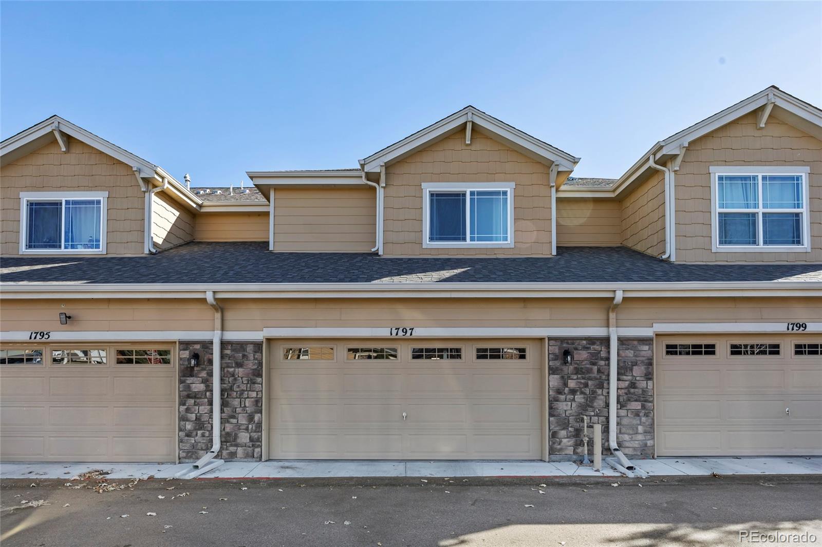 1797 S Buchanan Circle Aurora CO 80018