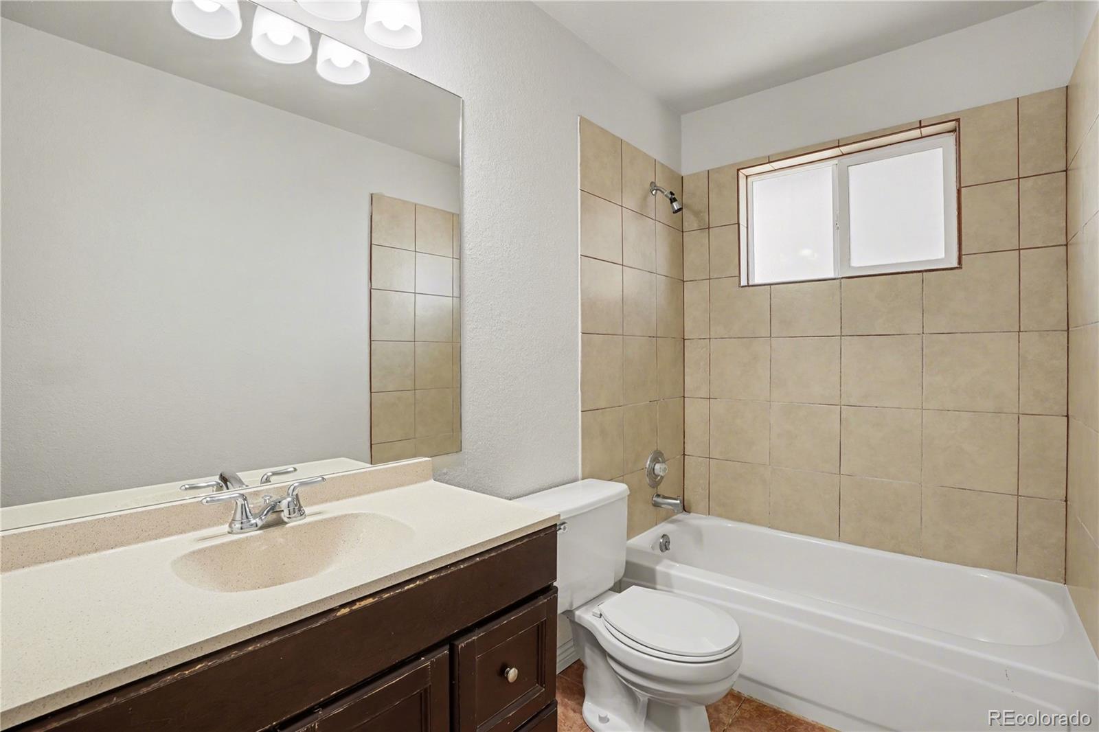 20 Pineridge Court Pueblo CO 81001
