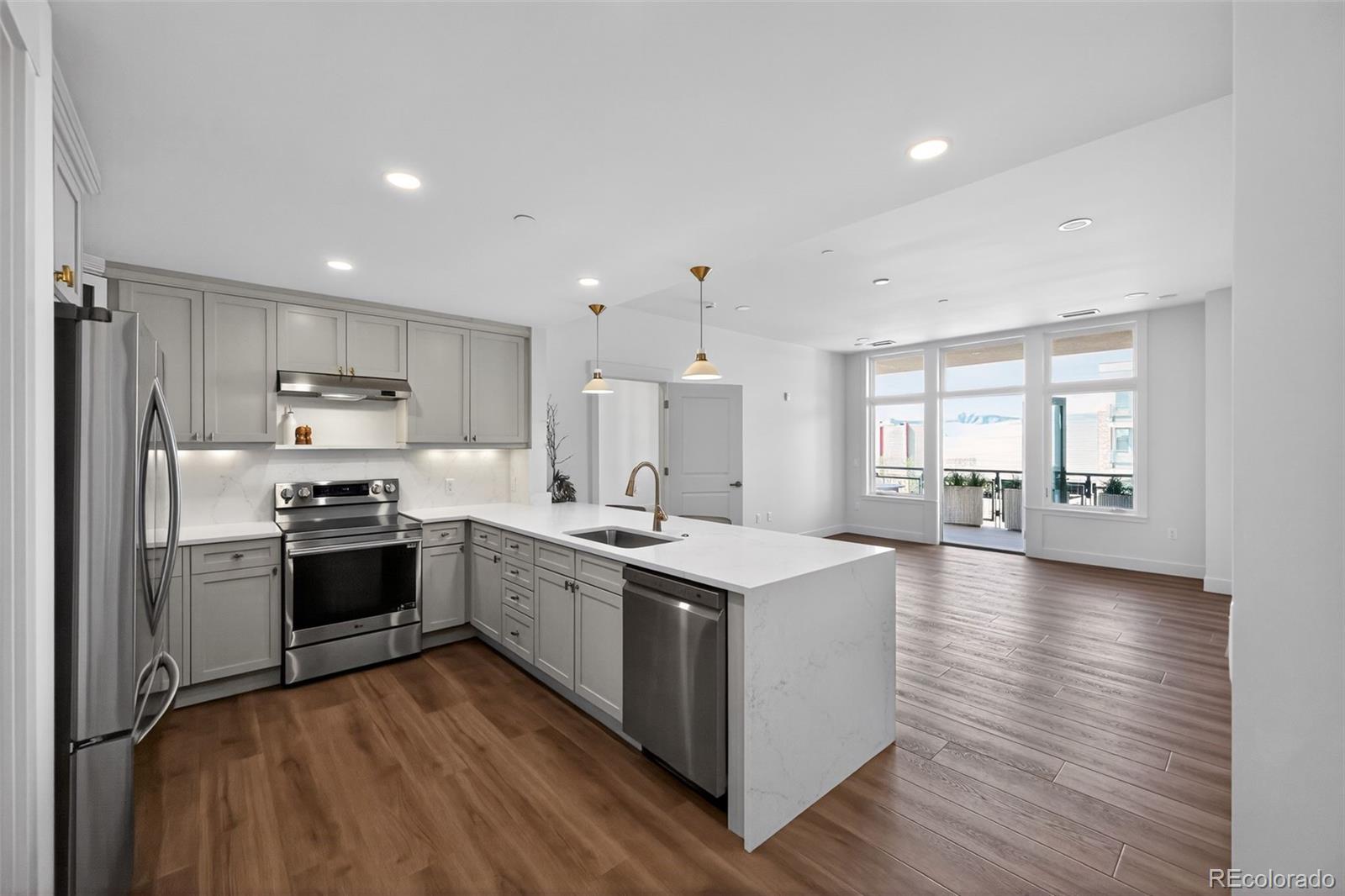 7220 W Bonfils Lane Lakewood CO 80226