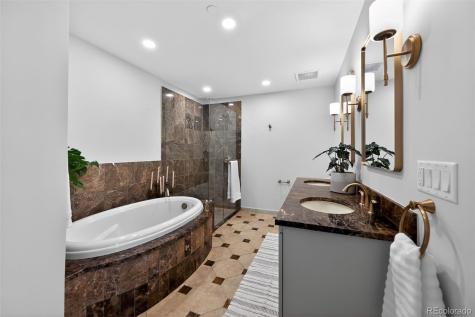 7220 W Bonfils Lane Lakewood CO 80226