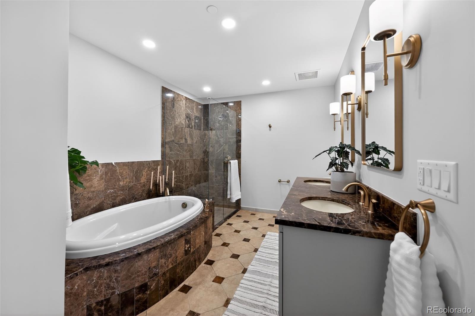 7220 W Bonfils Lane Lakewood CO 80226