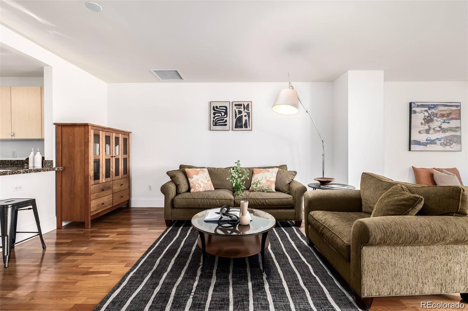 1560 Blake Street Denver CO 80202