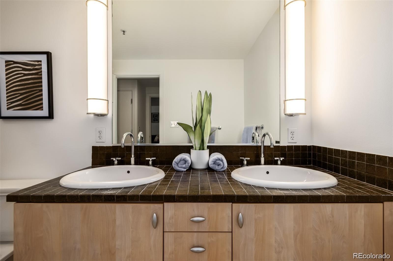 1560 Blake Street Denver CO 80202