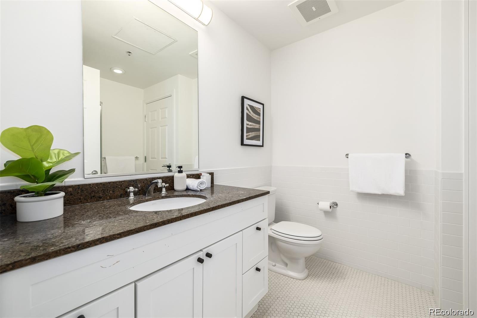 1560 Blake Street Denver CO 80202