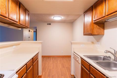 901 S Zeno Way Aurora CO 80017