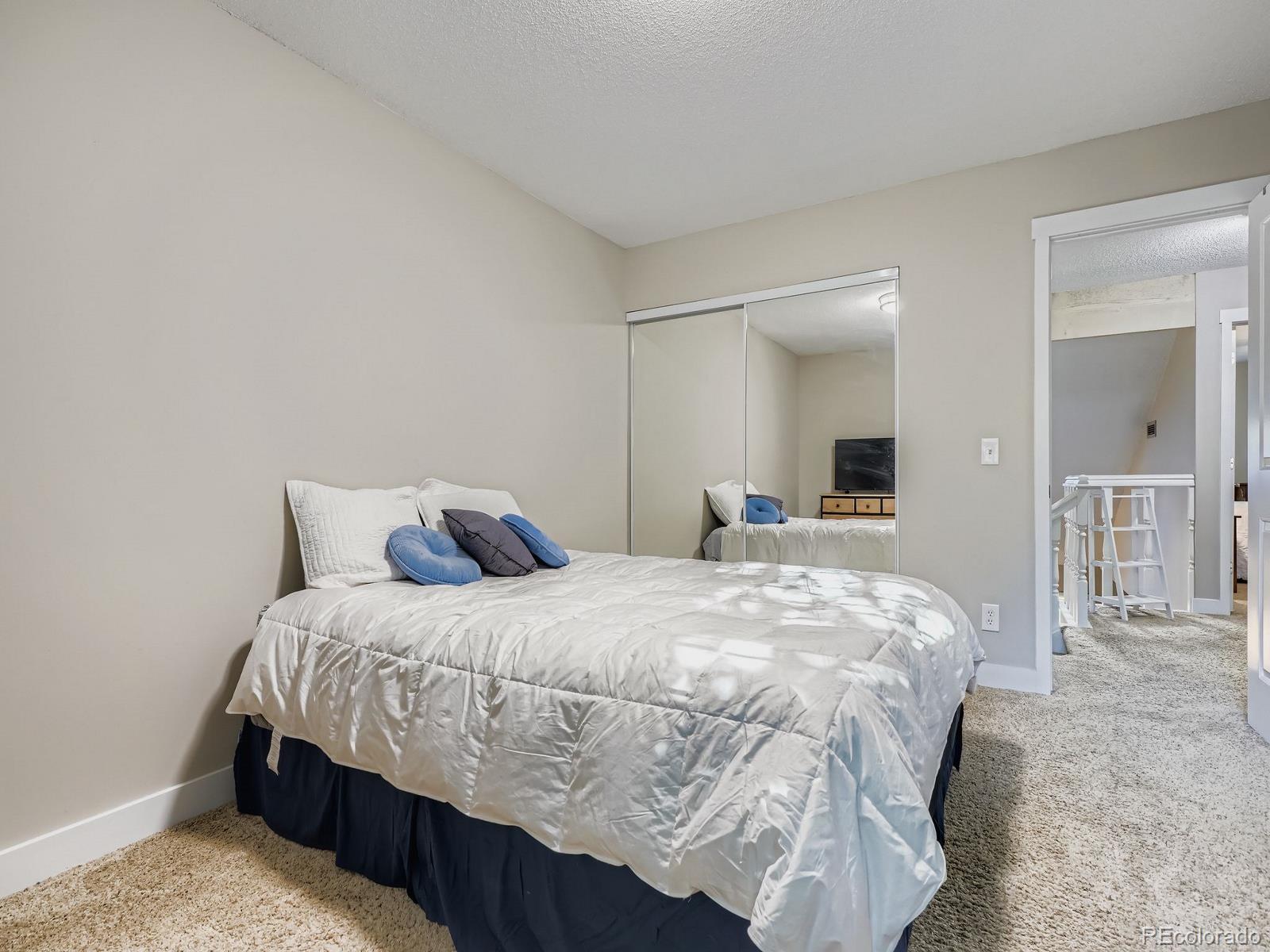 3234 S Heather Gardens Way Aurora CO 80014