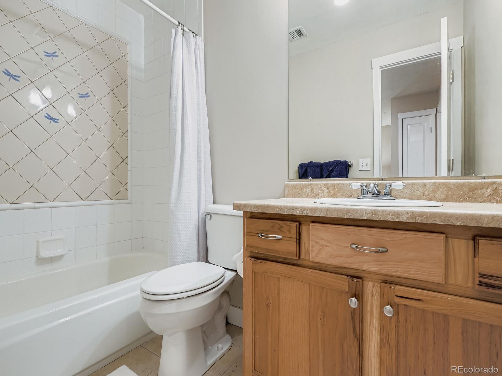 3234 S Heather Gardens Way Aurora CO 80014