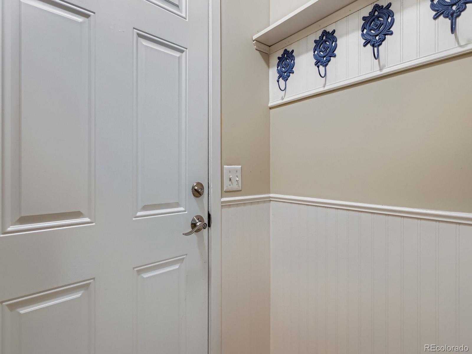 3234 S Heather Gardens Way Aurora CO 80014