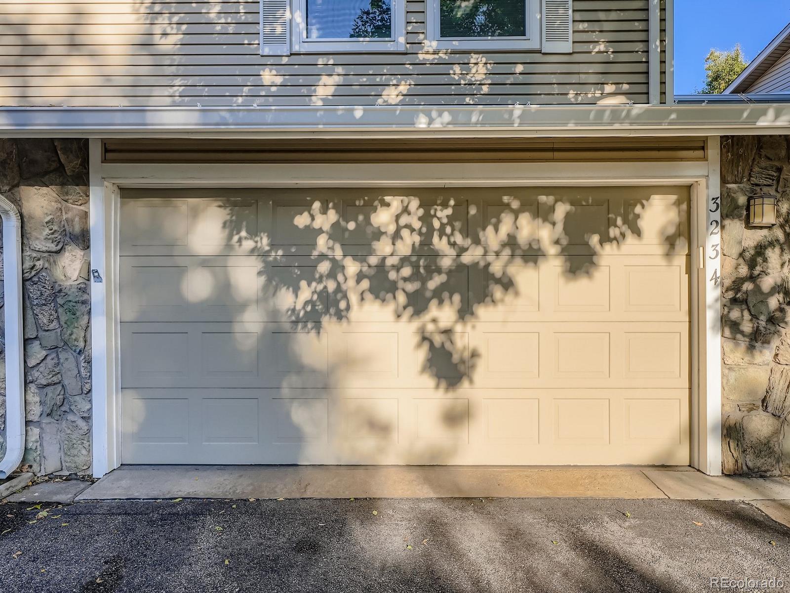 3234 S Heather Gardens Way Aurora CO 80014