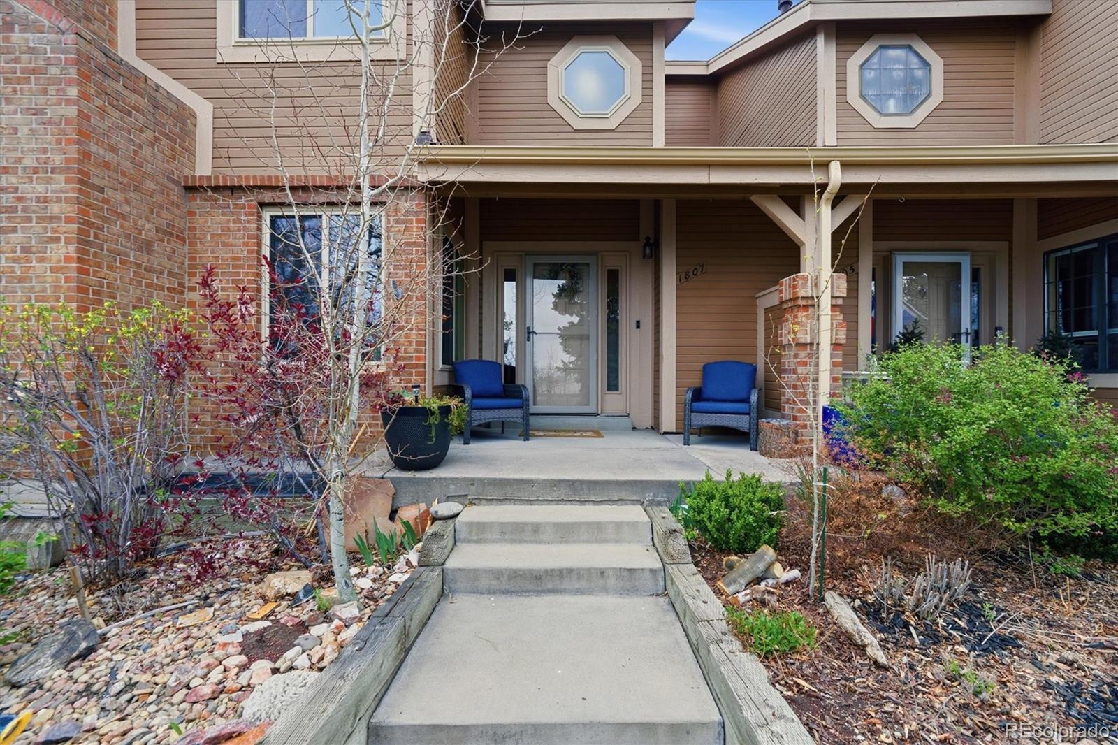 1807 S Deframe Street Lakewood CO 80228