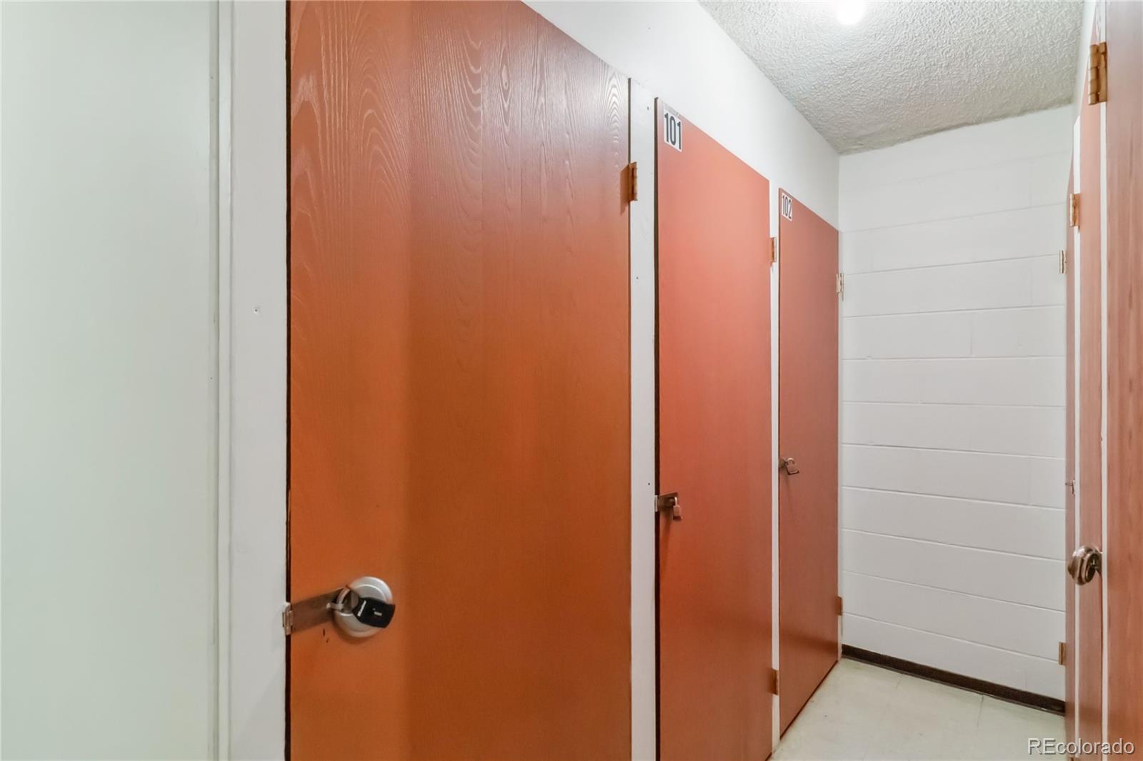 3470 S Poplar Street Denver CO 80224