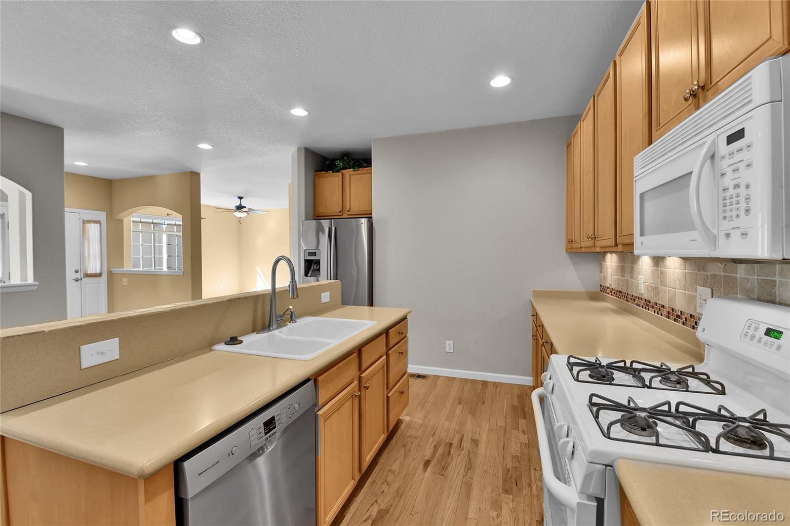 22448 E Plymouth Circle Aurora CO 80016