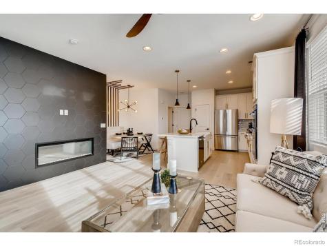 2815 Bear Springs Circle Longmont CO 80503