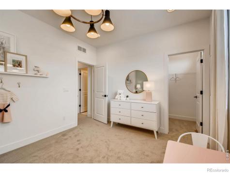 2815 Bear Springs Circle Longmont CO 80503