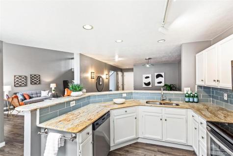 8148 S Humboldt Circle Centennial CO 80122