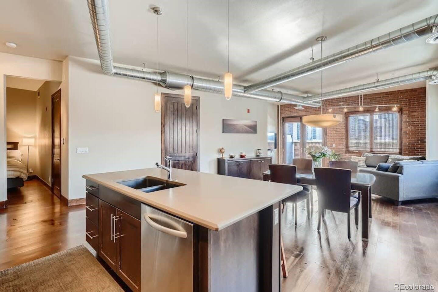 2101 Larimer Street Denver CO 80205
