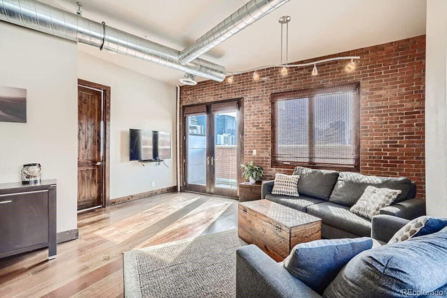 2101 Larimer Street Denver CO 80205