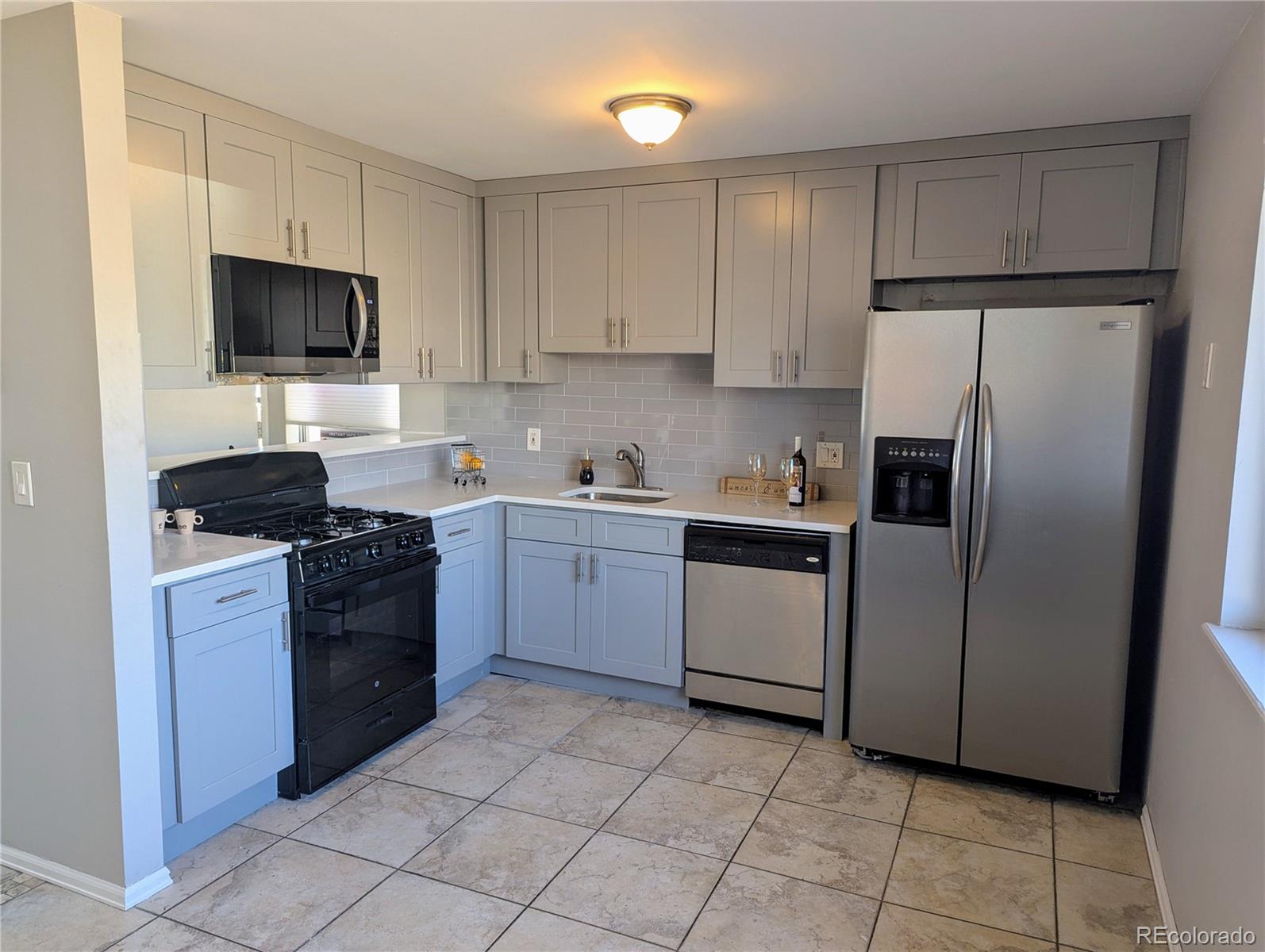2246 N Coronado Parkway Parkway Denver CO 80229