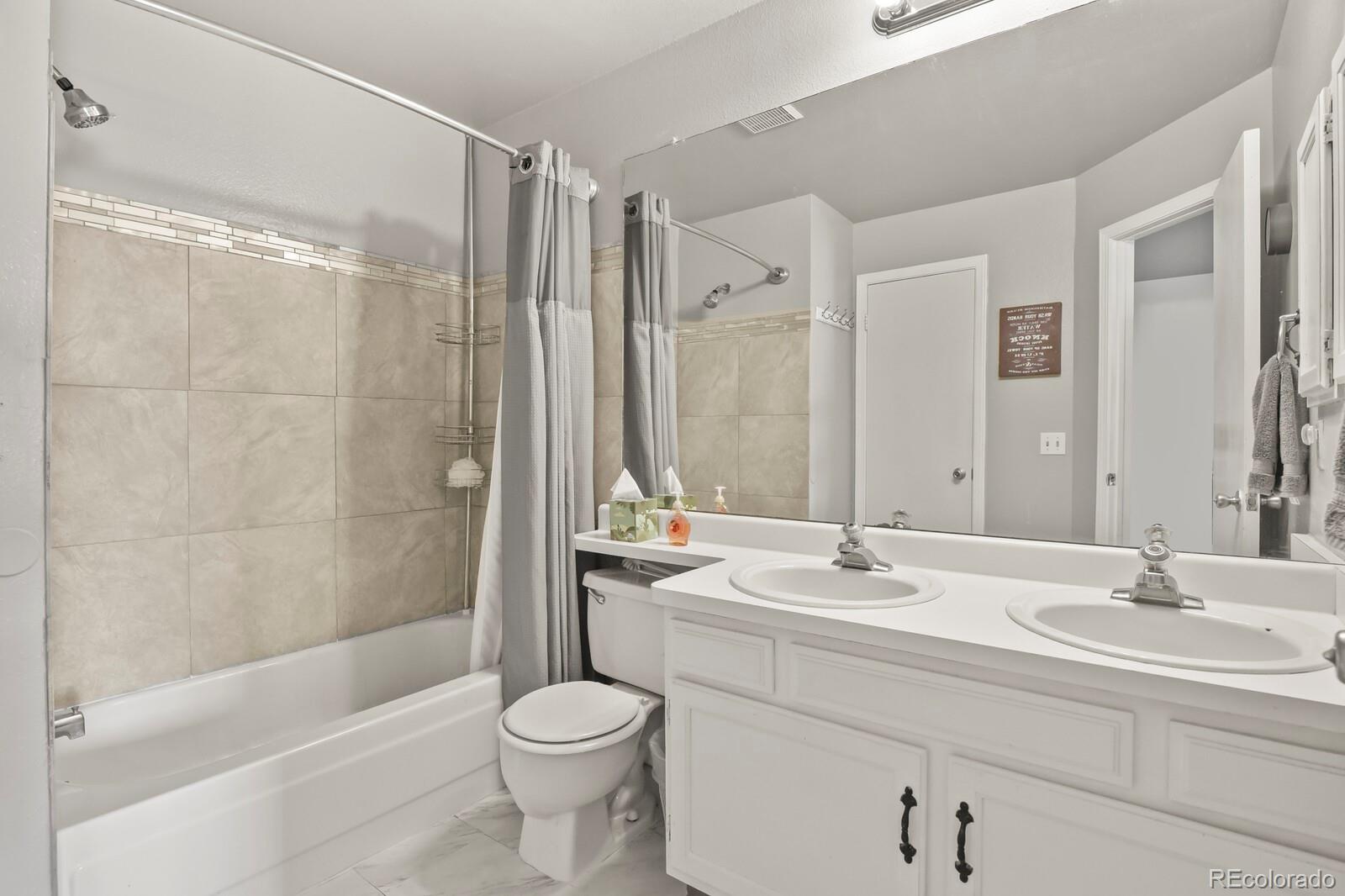 1691 S Idalia Circle Aurora CO 80017