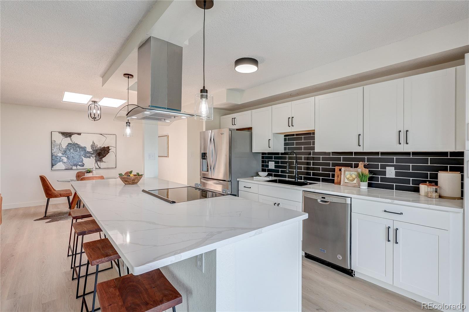 2880 S Locust Street Denver CO 80222