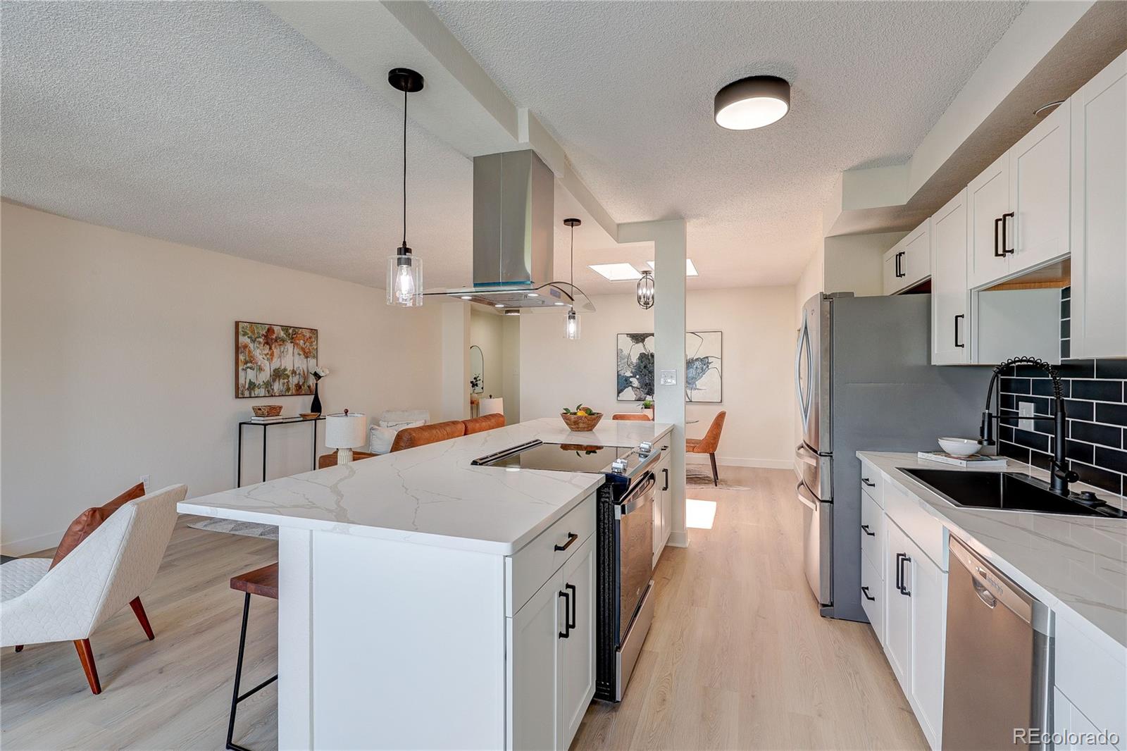 2880 S Locust Street Denver CO 80222
