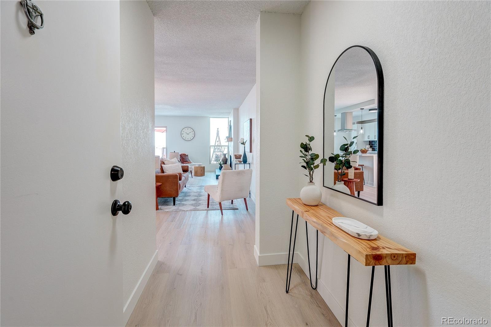 2880 S Locust Street Denver CO 80222